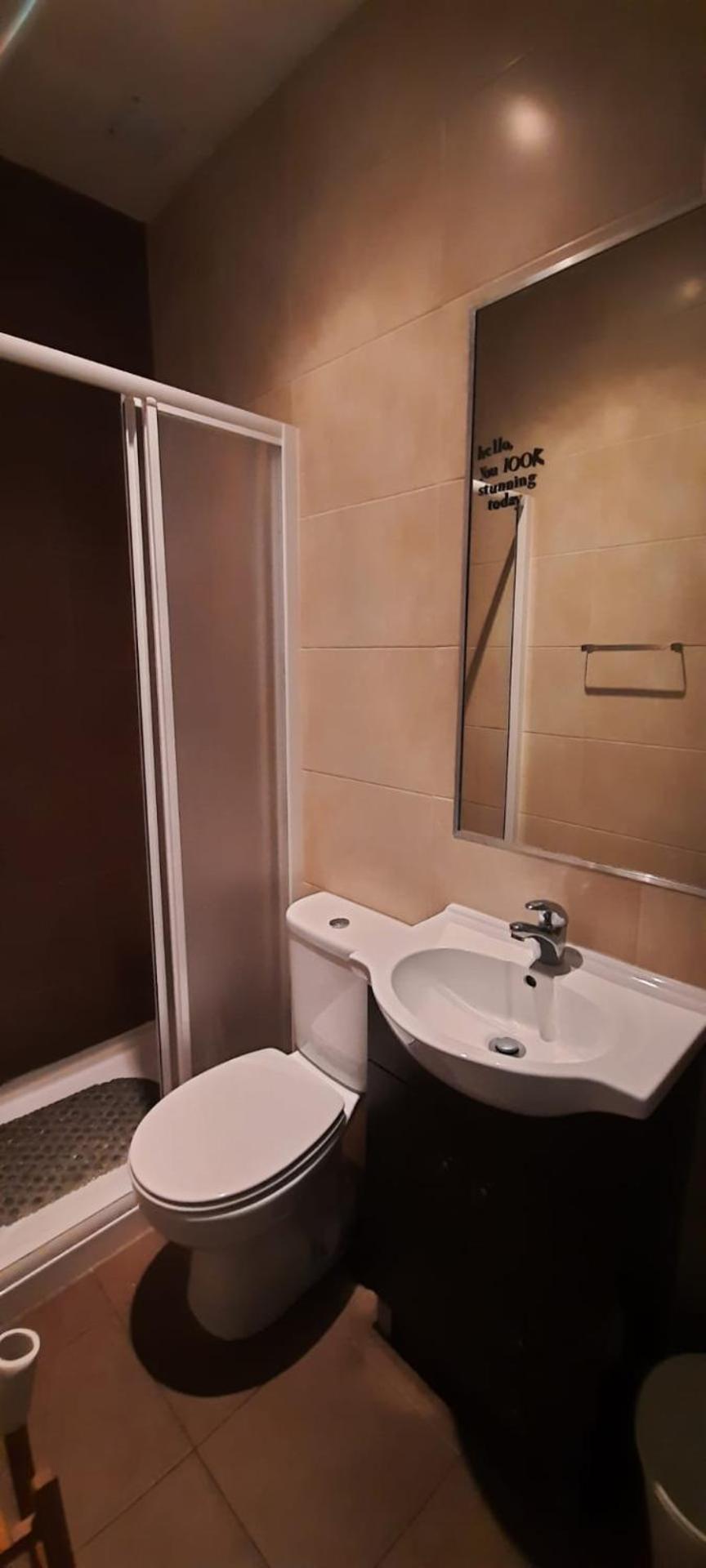 Sunny Terrace Apt, Close To Downtown! 2 Bedroom Flat Lisboa Kültér fotó