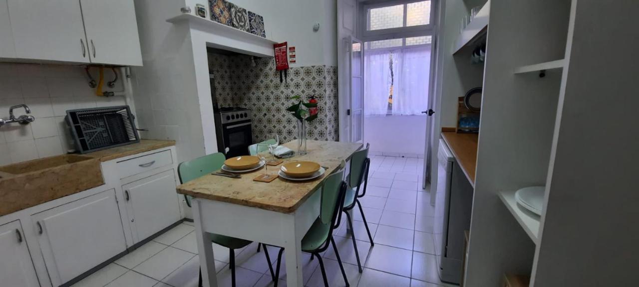 Sunny Terrace Apt, Close To Downtown! 2 Bedroom Flat Lisboa Kültér fotó