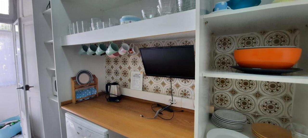 Sunny Terrace Apt, Close To Downtown! 2 Bedroom Flat Lisboa Kültér fotó