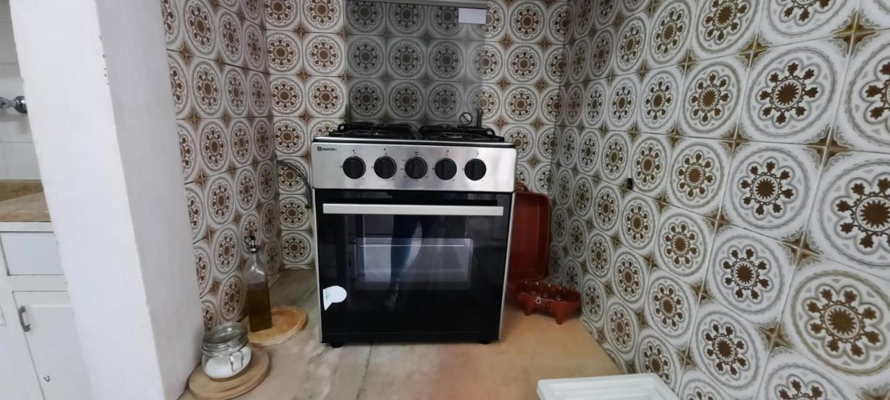 Sunny Terrace Apt, Close To Downtown! 2 Bedroom Flat Lisboa Kültér fotó