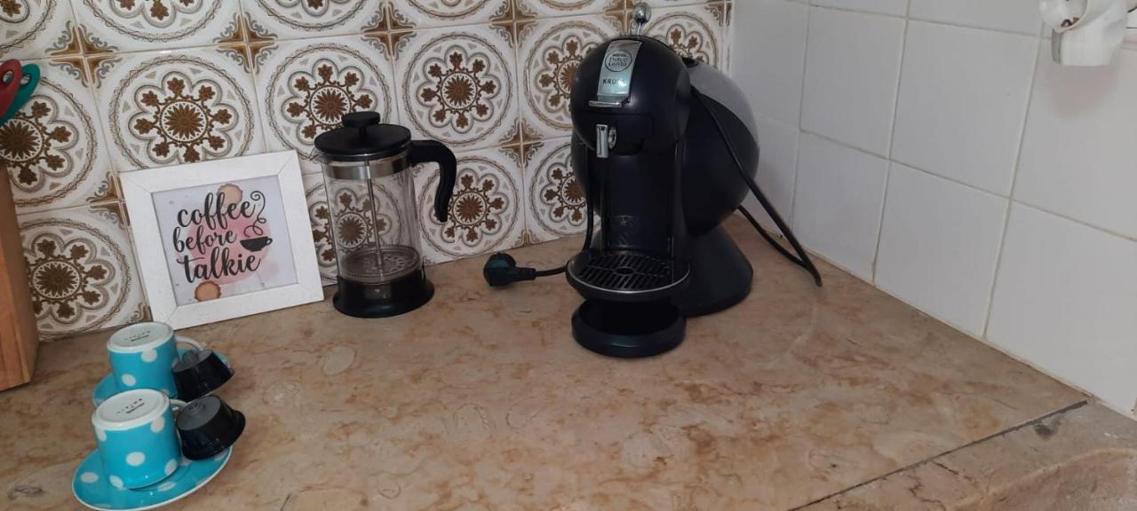 Sunny Terrace Apt, Close To Downtown! 2 Bedroom Flat Lisboa Kültér fotó