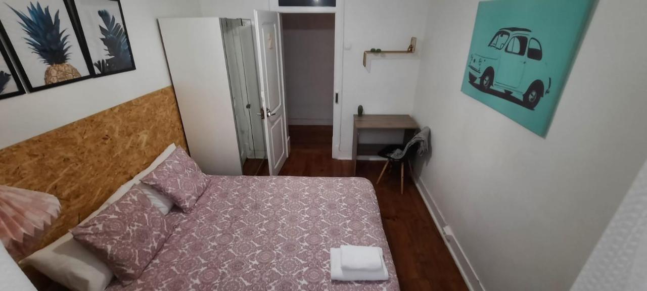Sunny Terrace Apt, Close To Downtown! 2 Bedroom Flat Lisboa Kültér fotó
