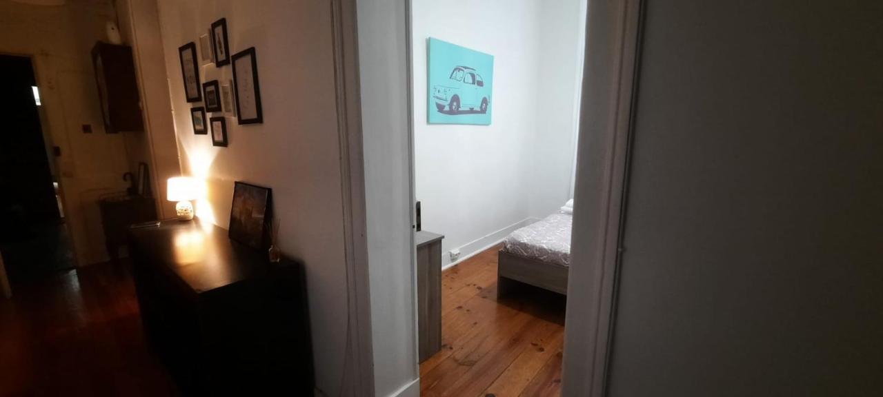 Sunny Terrace Apt, Close To Downtown! 2 Bedroom Flat Lisboa Kültér fotó